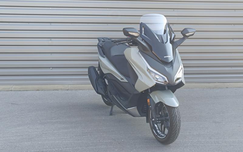 Honda Forza 350